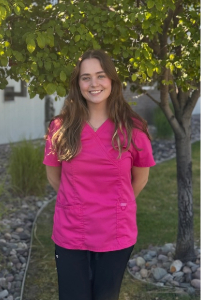 Halle Dental Assistant